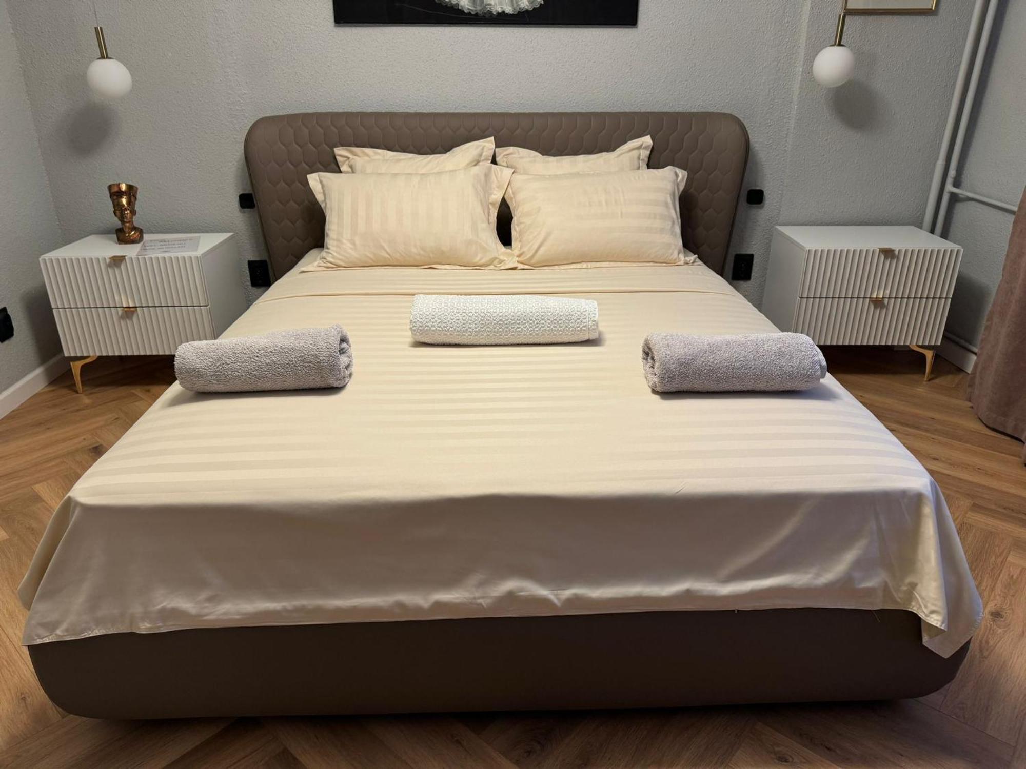 Apartament Lux Vedere Rond Alba Iulia Bucharest Exterior photo